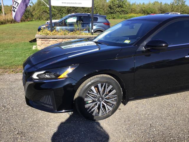 2023 Nissan Altima SV FWD