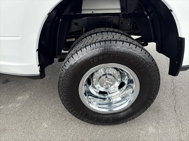 2024 RAM 3500 Big Horn Crew Cab 4x4 8 Box