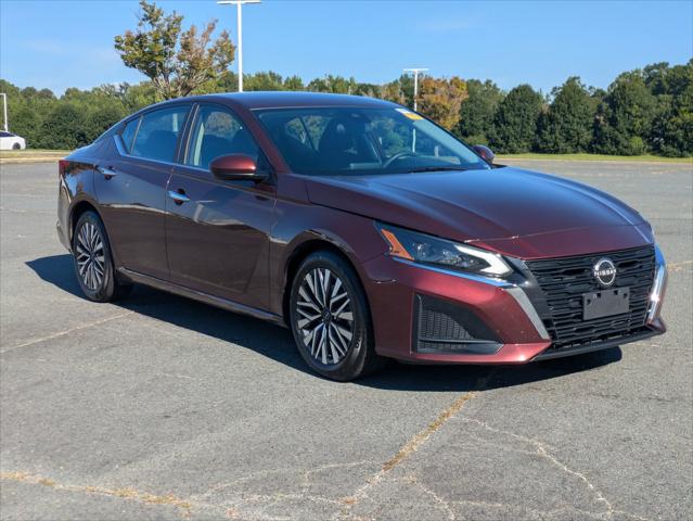 2023 Nissan Altima SV FWD