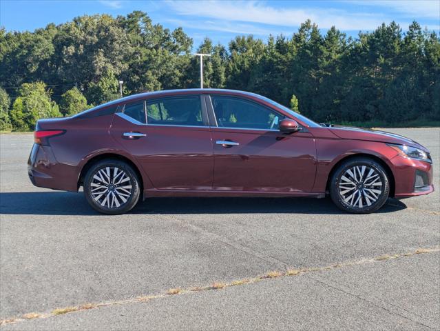 2023 Nissan Altima SV FWD