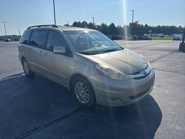 2008 Toyota Sienna XLE