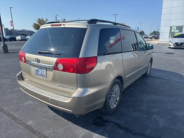 2008 Toyota Sienna XLE