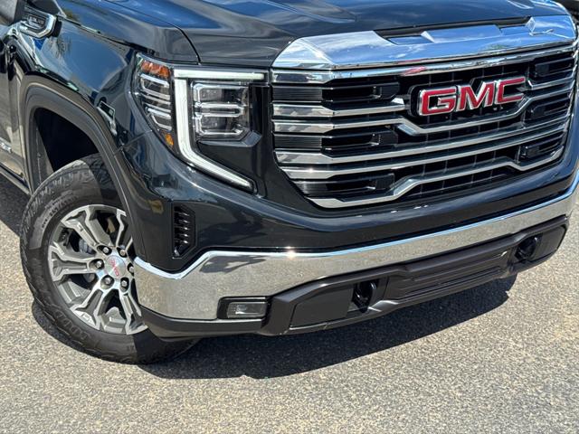 2024 GMC Sierra 1500 4WD Crew Cab Short Box SLT
