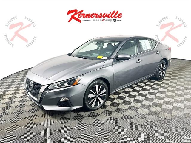 2022 Nissan Altima SV FWD
