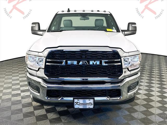 2024 RAM 3500 Tradesman Regular Cab 4x2 8 Box 2024 RAM 3500 Tradesman Regular Cab 4x2 8 Box
