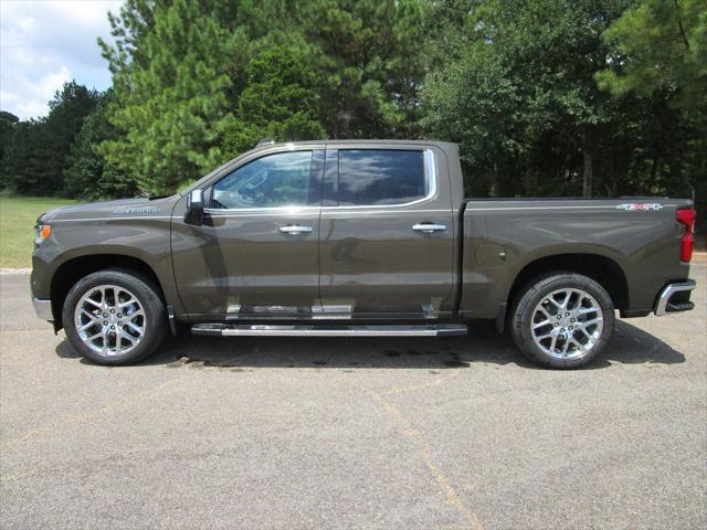 2023 Chevrolet Silverado 1500 4WD Crew Cab Short Bed LTZ