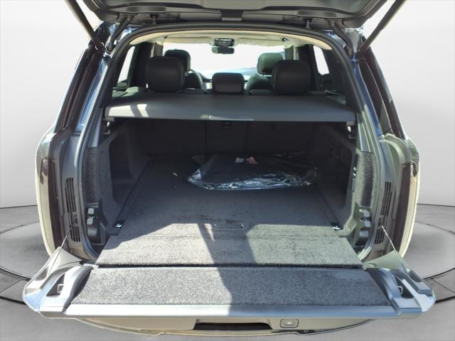 2025 Land Rover Range Rover P530 SE