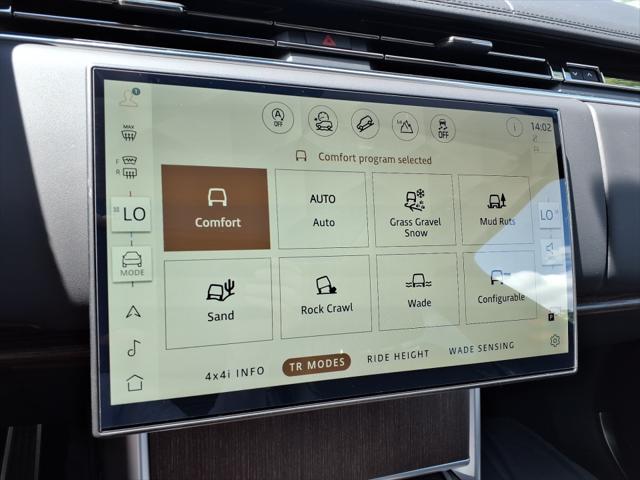 2025 Land Rover Range Rover P530 SE