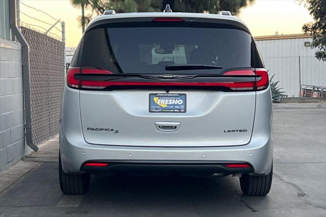 2026 Chrysler Pacifica Pacifica Limited