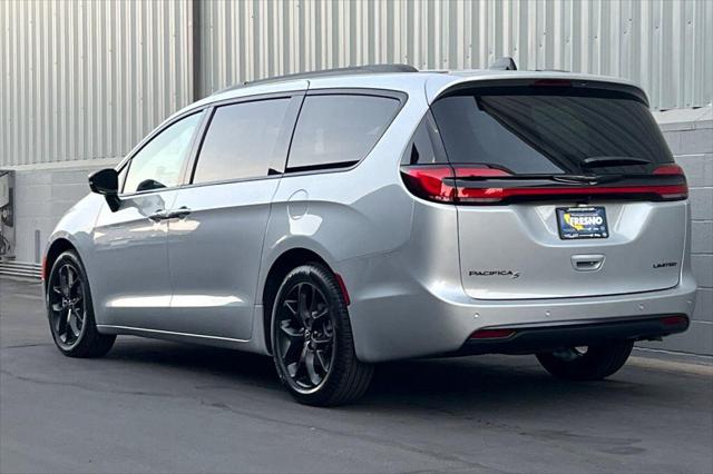2026 Chrysler Pacifica Pacifica Limited