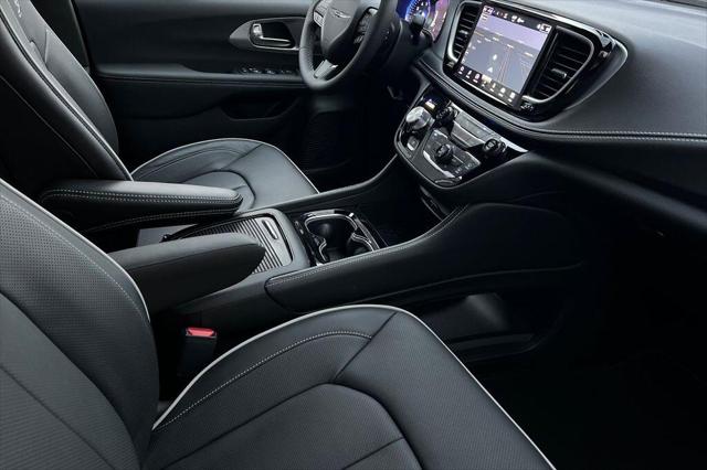 2026 Chrysler Pacifica Pacifica Limited