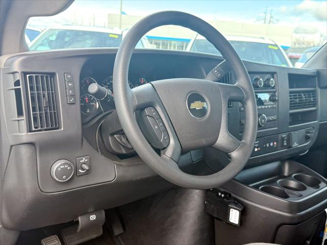 2025 Chevrolet Express Cutaway Work Van