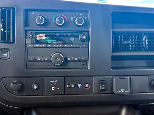 2025 Chevrolet Express Cutaway Work Van