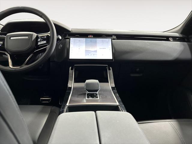 2026 Land Rover Range Rover Velar P400 Dynamic SE