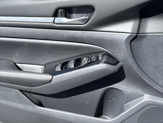 2025 Nissan Altima SR AWD