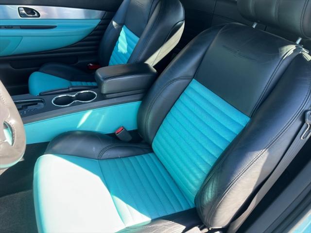 2002 Ford Thunderbird w/Hardtop Premium