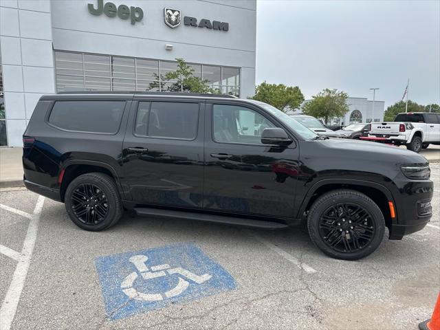 2025 Jeep Wagoneer Series II Carbide 4x4
