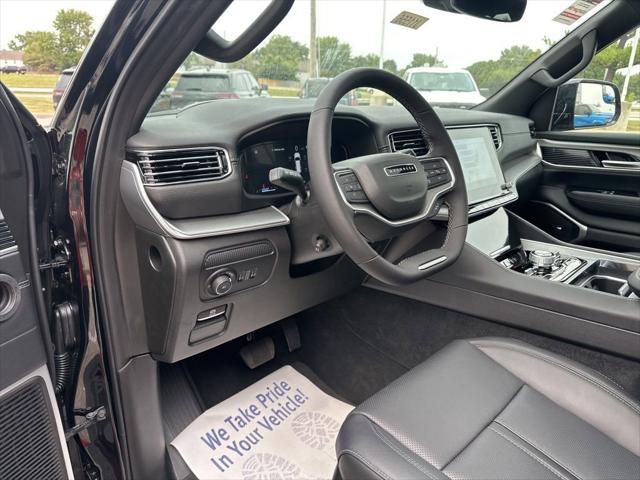 2025 Jeep Wagoneer Series II Carbide 4x4