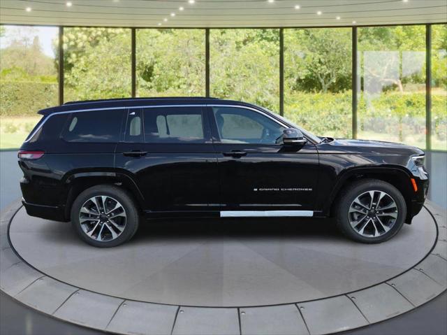 2025 Jeep Grand Cherokee GRAND CHEROKEE L OVERLAND 4X4