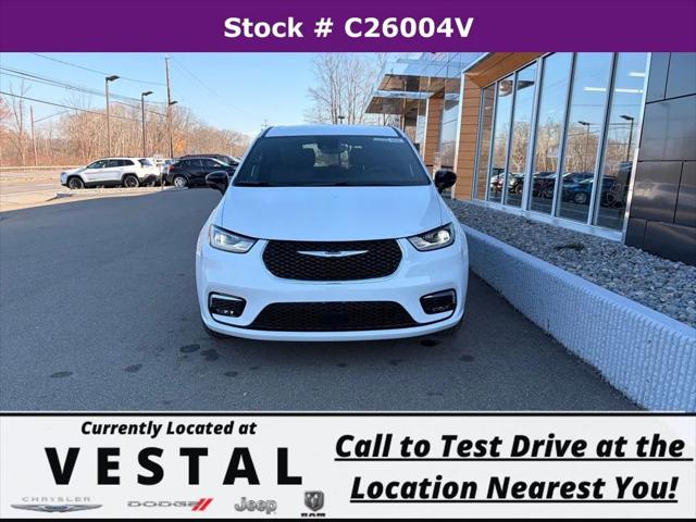 2026 Chrysler Pacifica PACIFICA SELECT AWD