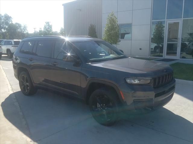 2023 Jeep Grand Cherokee L Altitude 4x4 2023 Jeep Grand Cherokee L Altitude 4x4