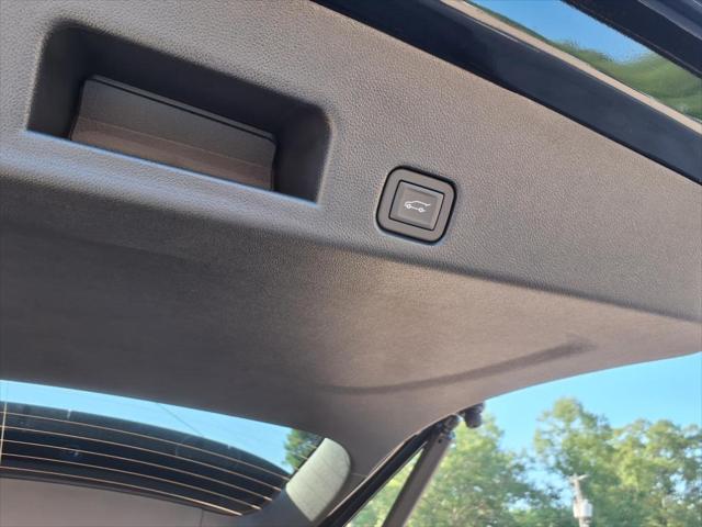 2026 GMC Acadia AWD AT4