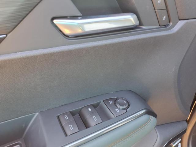 2026 GMC Acadia AWD AT4
