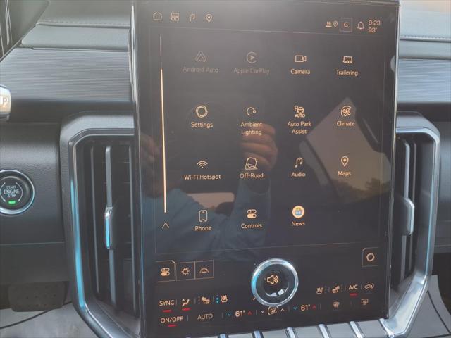 2026 GMC Acadia AWD AT4