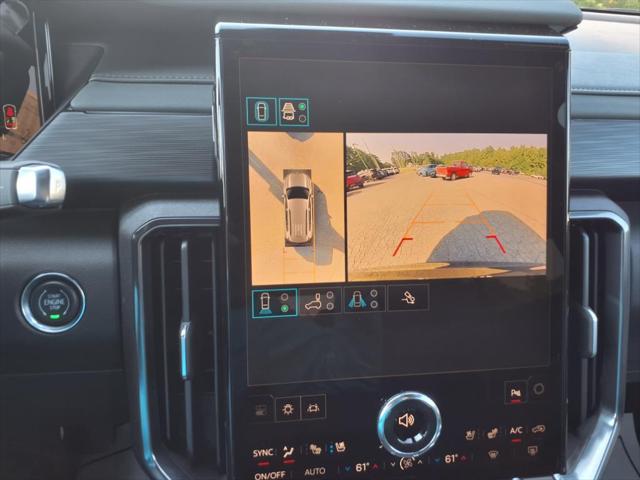 2026 GMC Acadia AWD AT4