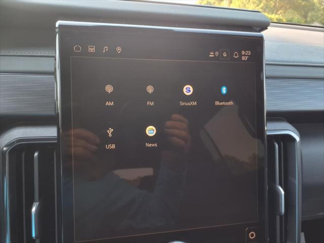 2026 GMC Acadia AWD AT4