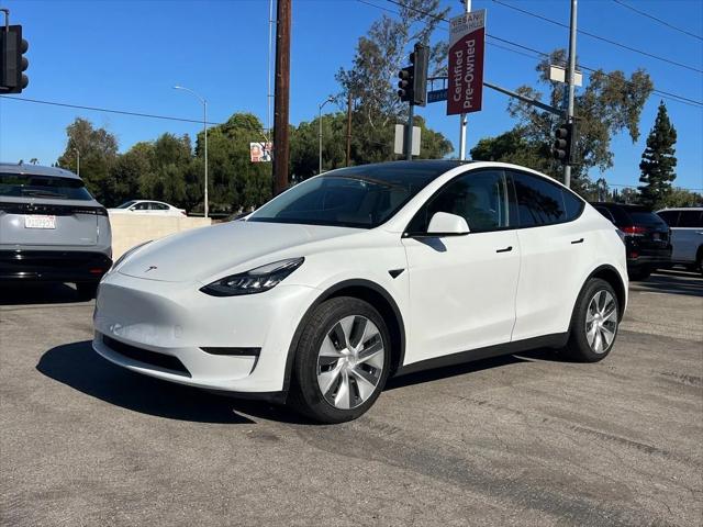 2022 Tesla Model Y Long Range Dual Motor All-Wheel Drive