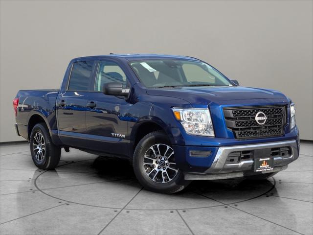 2023 Nissan TITAN Crew Cab SV 4x2