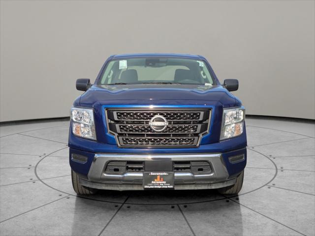 2023 Nissan TITAN Crew Cab SV 4x2