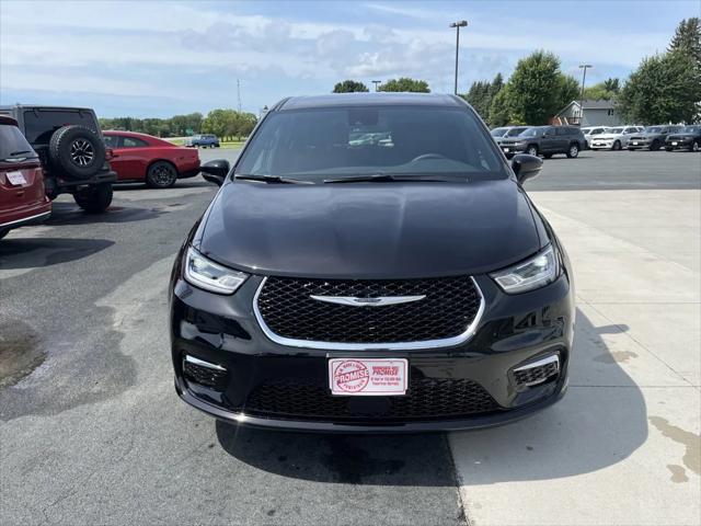 2025 Chrysler Pacifica Select 2025 Chrysler Pacifica Select