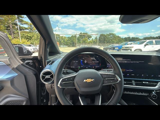 2025 Chevrolet Equinox LT 2