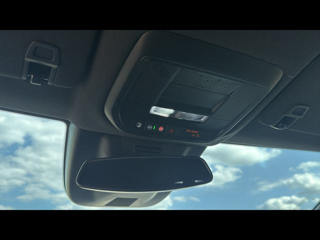 2025 Chevrolet Equinox LT 2