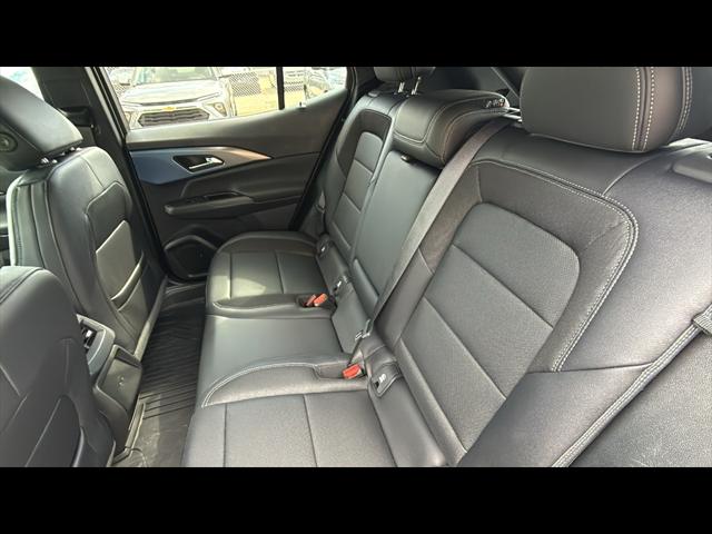 2025 Chevrolet Equinox LT 2