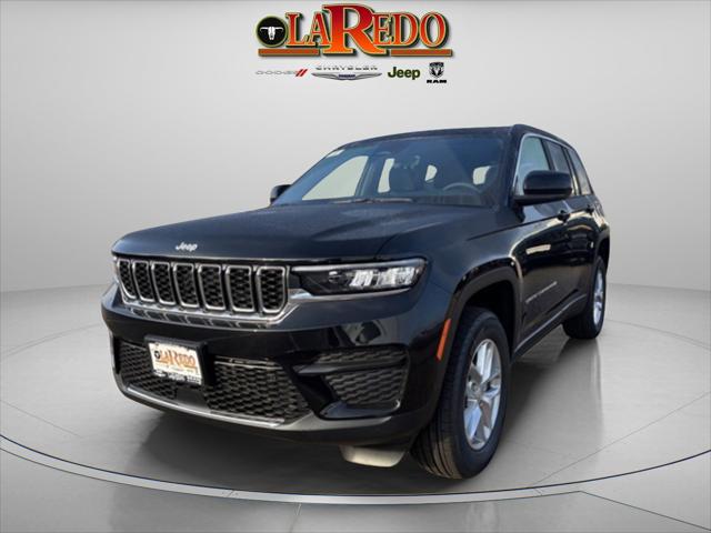2025 Jeep Grand Cherokee GRAND CHEROKEE LAREDO X 4X2