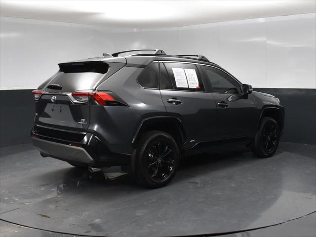 2023 Toyota RAV4 Hybrid SE