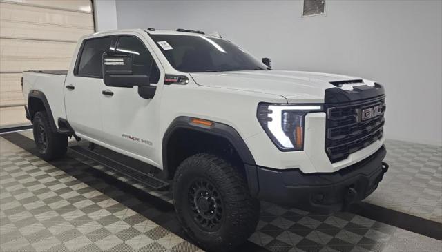 2024 GMC Sierra 2500HD 4WD Crew Cab Standard Bed AT4X