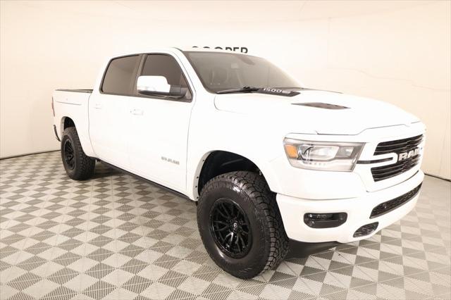2019 RAM 1500 Laramie Crew Cab 4x4 57 Box