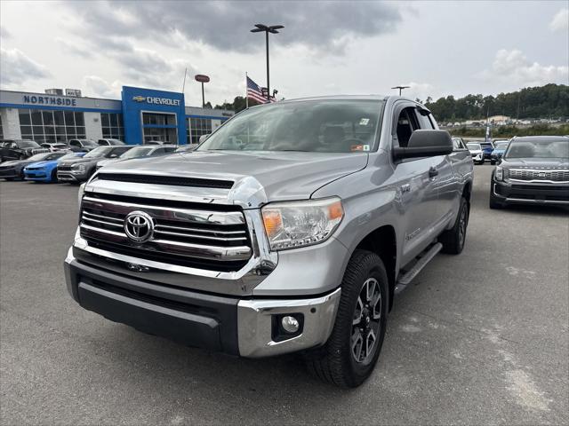 2017 Toyota Tundra SR5 5.7L V8