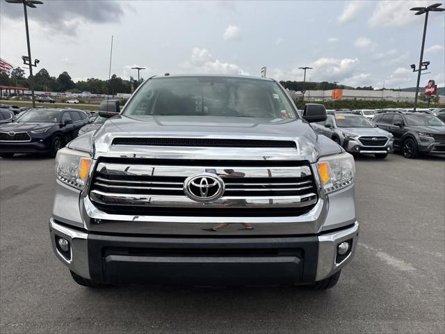 2017 Toyota Tundra SR5 5.7L V8
