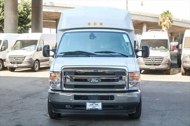 2026 Ford E-350 Cutaway E-Series Cutaway