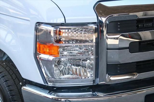 2026 Ford E-350 Cutaway E-Series Cutaway