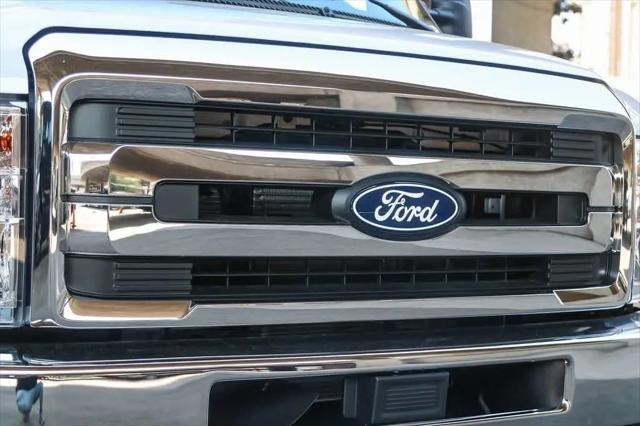 2026 Ford E-350 Cutaway E-Series Cutaway