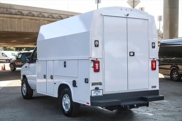 2026 Ford E-350 Cutaway E-Series Cutaway