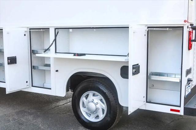 2026 Ford E-350 Cutaway E-Series Cutaway