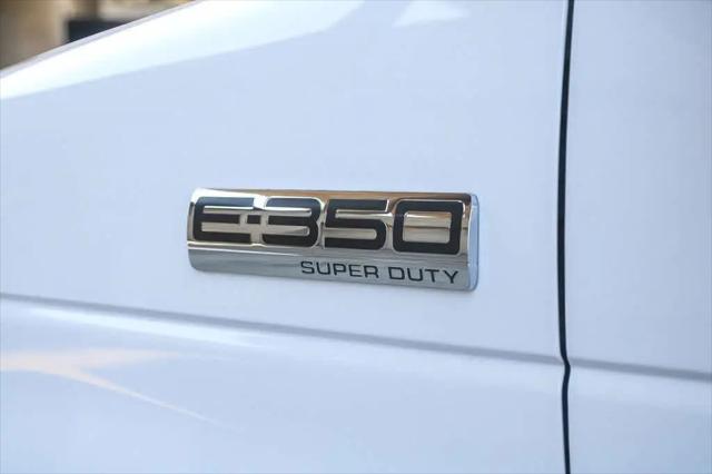 2026 Ford E-350 Cutaway E-Series Cutaway