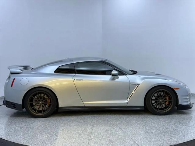 2015 Nissan GT-R Premium